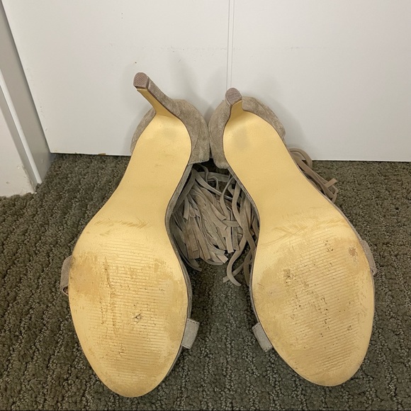 Steve Madden | “Staarz” Beige Suede and Leather Fringe heels | 8.5 - Picture 7 of 8